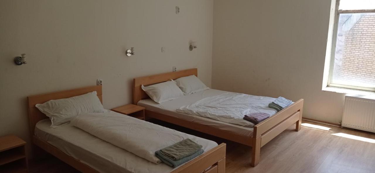 Holiday Apartments Subotica Esterno foto